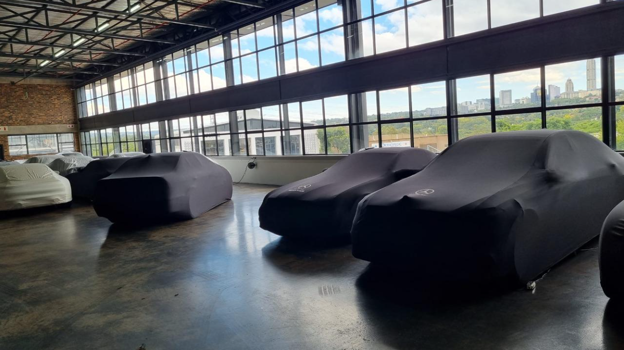 Indoor Car Cover Compatible with Mercedes Benz Models – Dustproof, Soft Protection