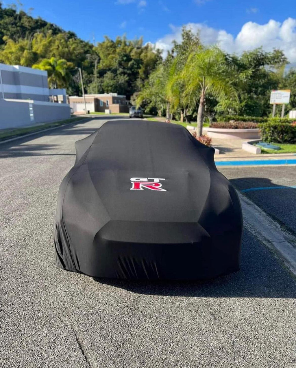 Indoor Car Cover Compatible with Nissan GTR Models – Dustproof, Soft Protection
