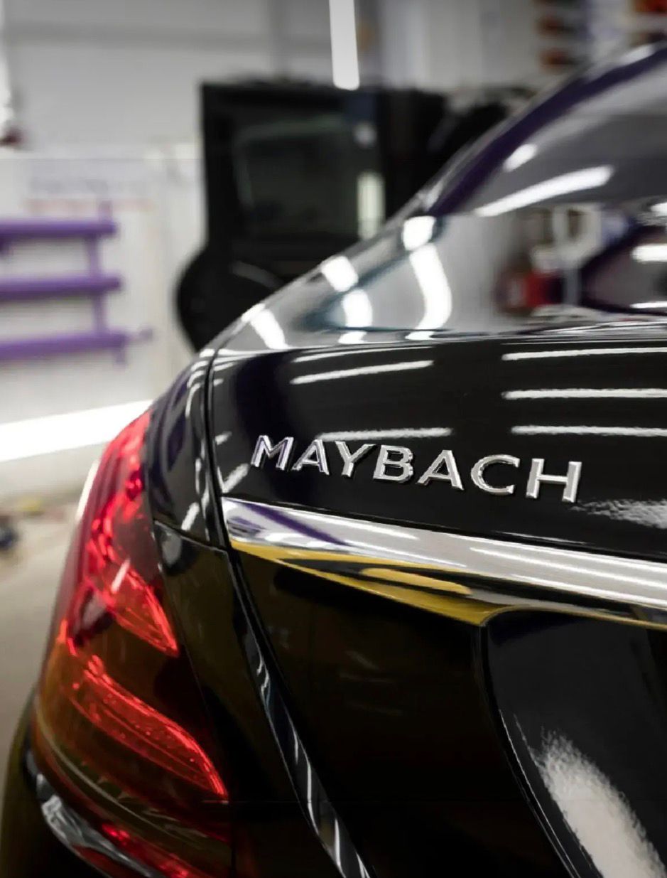Luxury Maybach Emblem & Hood Ornament Set 5 Piece Premium Collection